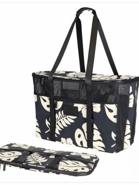 Viral Aloha + CleverMade Collapsible Beach Tote